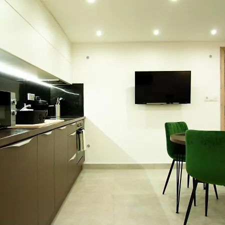 Spotlight Apartmanház Apartmán Segedín
