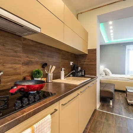 Spotlight Apartmanhaz