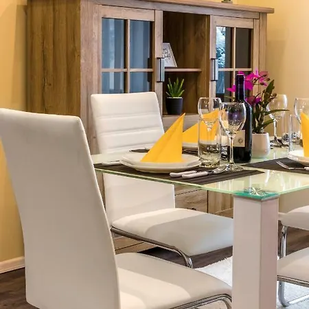 Appartement Spotlight Apartmanhaz *