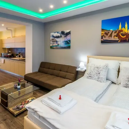 Spotlight Apartmanhaz Szeged